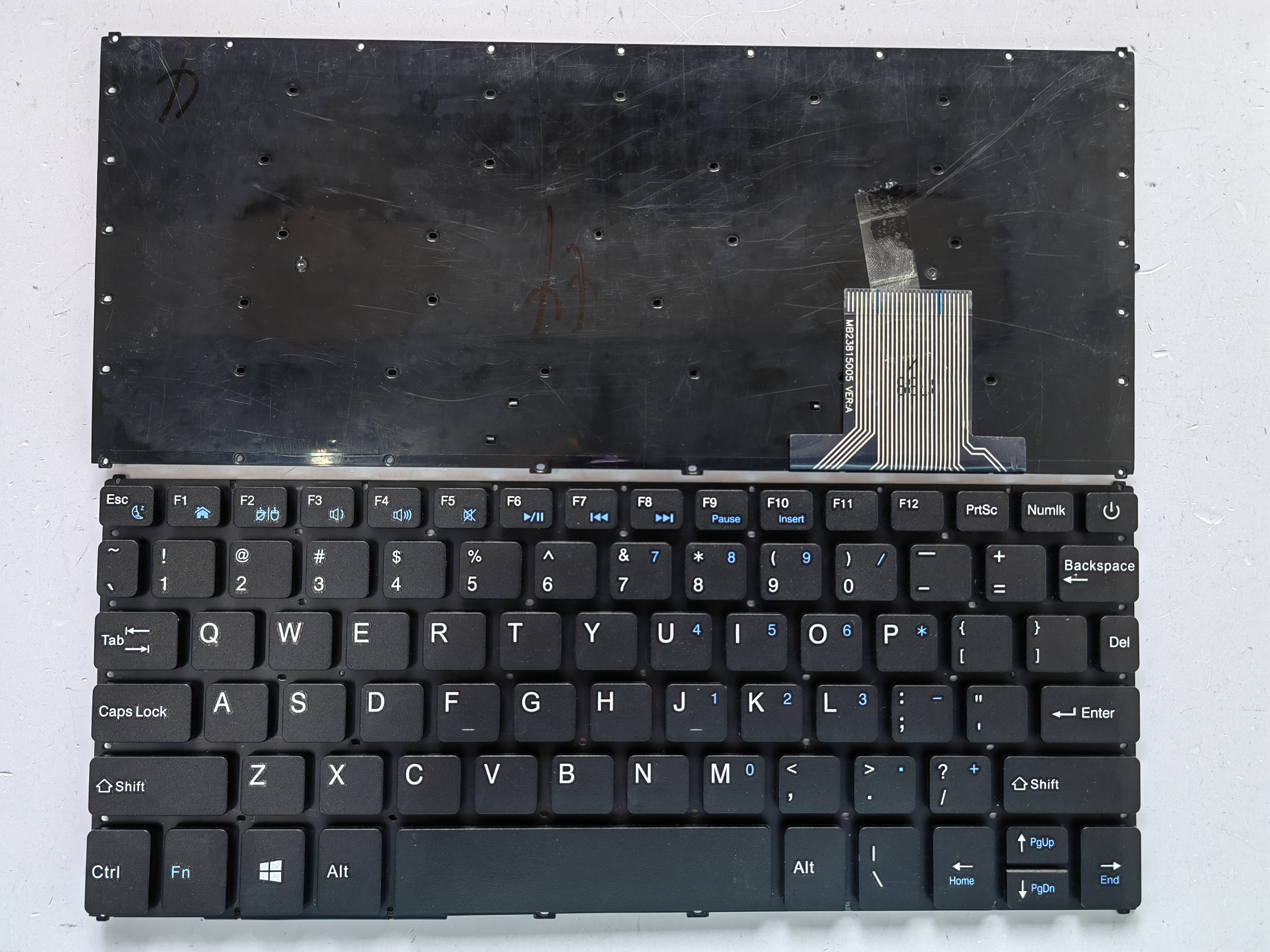 Picture of New Replacement Laptop Keyboard For AXI00 MYBOOK10/YJ-399/MB23815005 BLACK US Layout